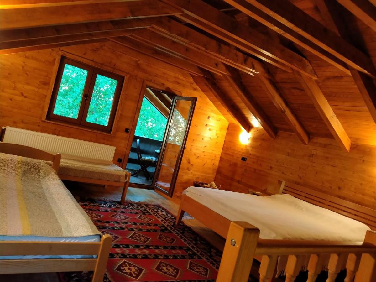 Kuca U Sumi - Forest House Near National Park Una - Air Spa Lohovo Bihac Ngoại thất bức ảnh