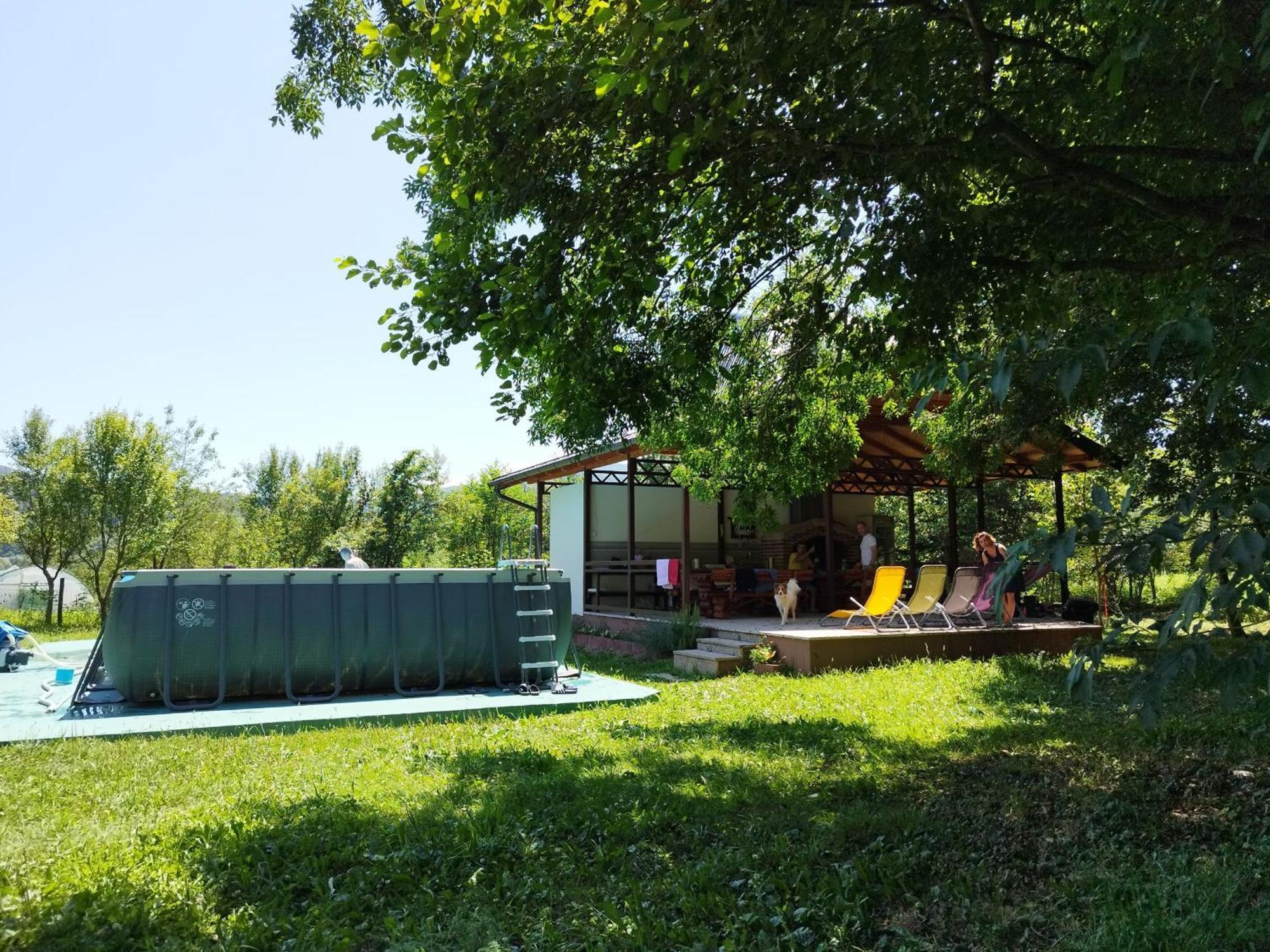 Kuca U Sumi - Forest House Near National Park Una - Air Spa Lohovo Bihac Ngoại thất bức ảnh
